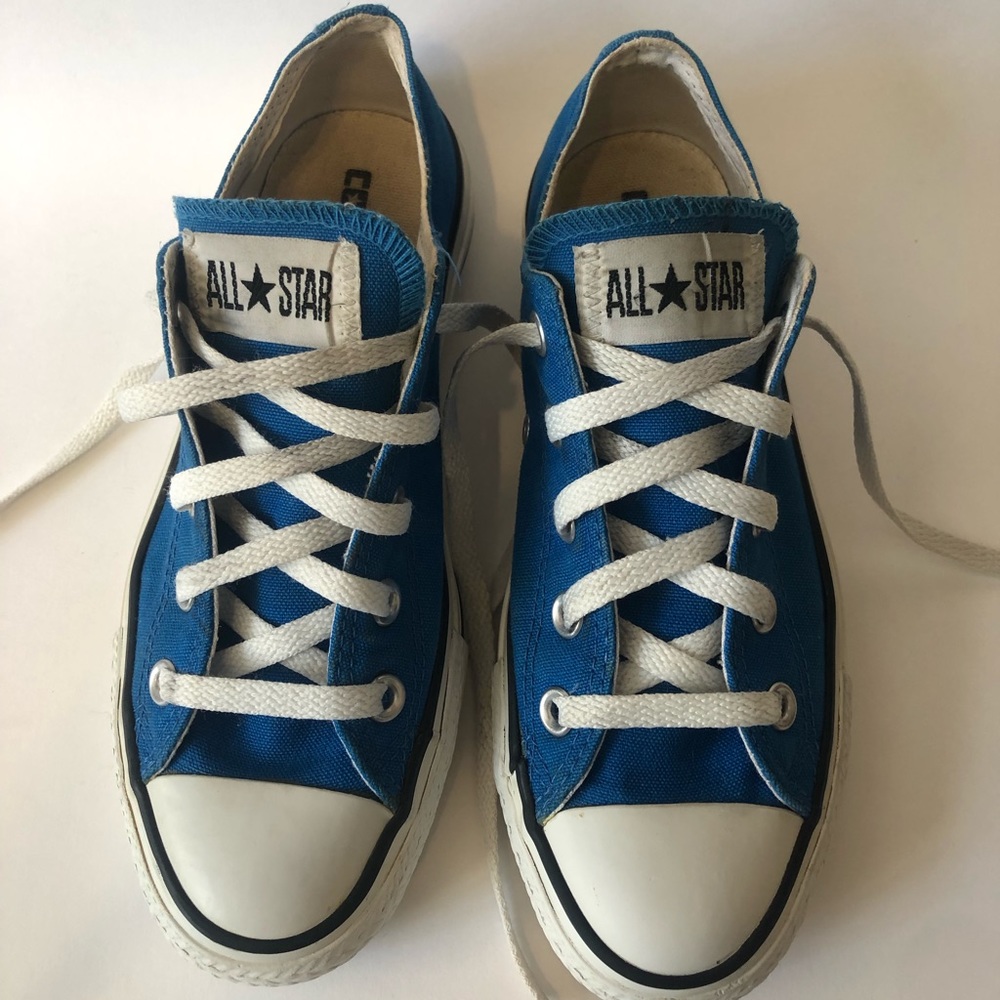 Women’s Size 6 Aqua Converse